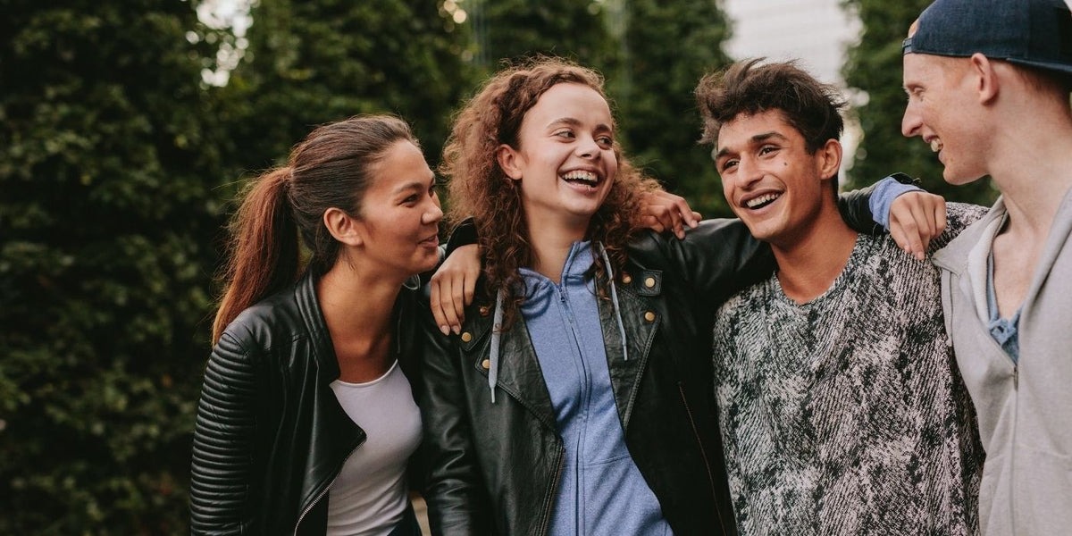 7 ideeën om je vriendschap te onderhouden als iedereen druk is